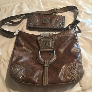 Miss Me Crossbody w/ wallet